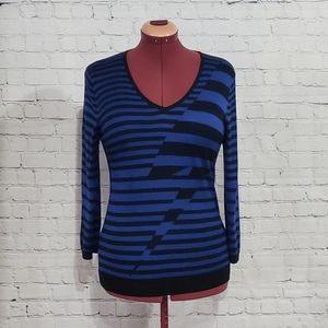 Cable & Gauge lightining blue black sweater